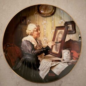 Norman Rockwell Collector Plate - Grandma's Love - 1988